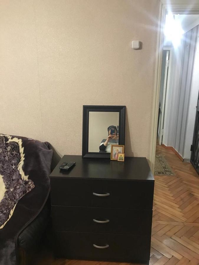 У Елены Sukhumi Eksteriør bilde